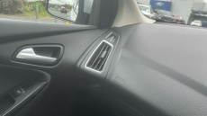 Ford Focus 1.5 TDCi 120 Titanium 5dr Diesel Hatchback